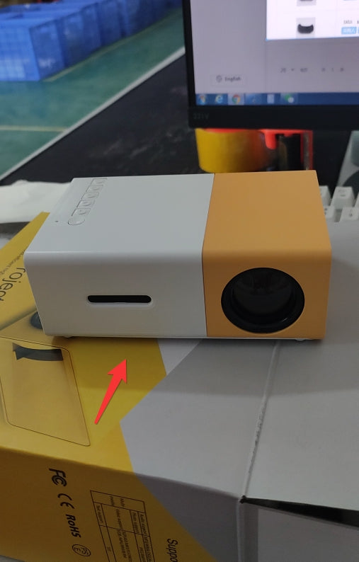 Portable Projector 3D Hd Led Home Theater Cinema HDMI-compatible Usb Audio Projector Yg300 Mini Projector 4