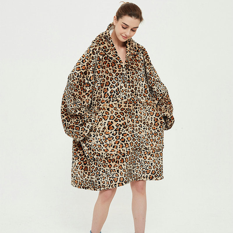 Oversized Blanket Hoodie Sweatshirt Print Fleece, Wearable Sherpa with Sleeves and Giant Pocket, Cosy Hoodie Warm for Adult tiger