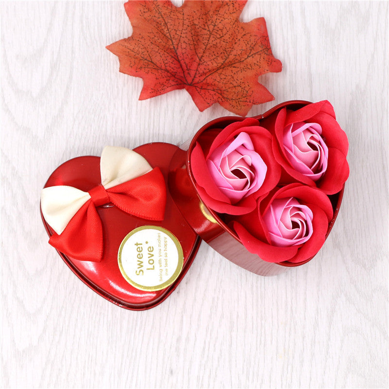 Soap Flower Gift Box Valentine's Day Gift Creative Gift Heart-shaped Bear Rose Iron Box