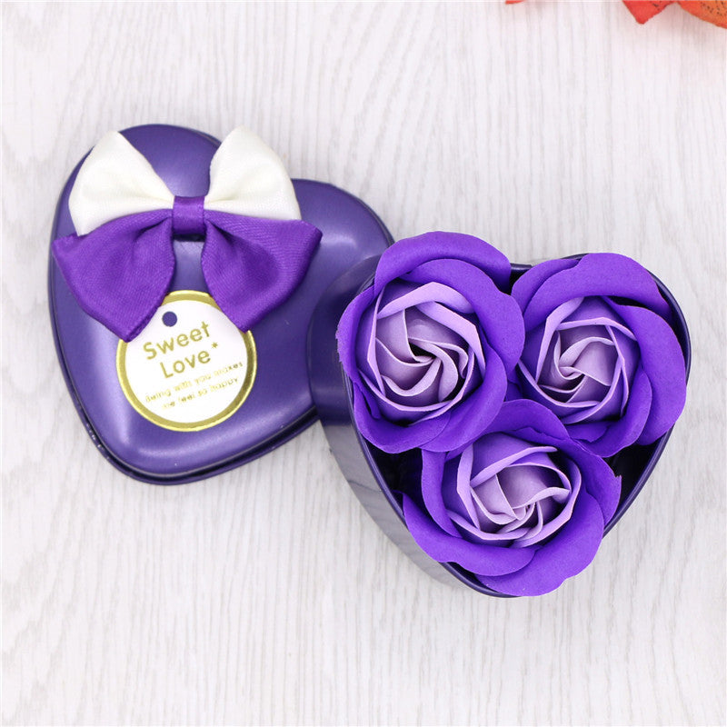 Soap Flower Gift Box Valentine's Day Gift Creative Gift Heart-shaped Bear Rose Iron Box