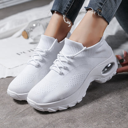 Sports shoes women flying knit socks shoes shaking shoes white